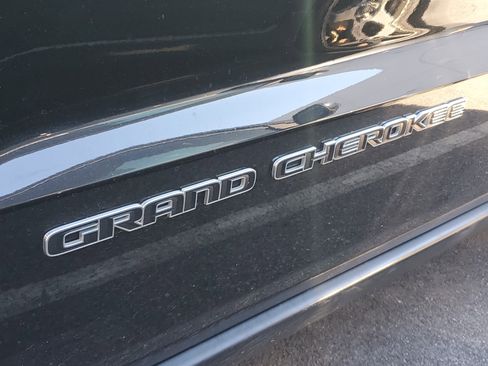 Used 2020 Jeep Grand Cherokee Limited w/ Trailer Tow Group IV image 7