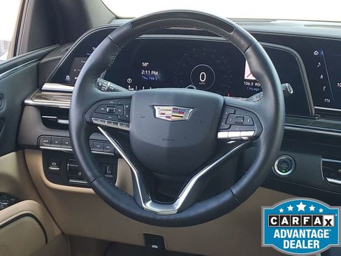 Used 2024 Cadillac Escalade Premium Luxury w/ Performance Package image 26