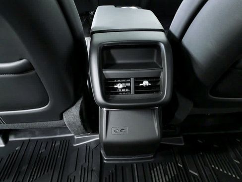 Certified 2025 Cadillac Lyriq Luxury w/ LPO, Floor Liner Package AWD/4WD image 18