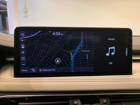 Used 2022 Genesis G70 3.3T w/ Sport Advanced Package image 28