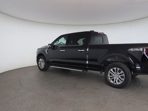 Used 2025 Ford F150 Lariat w/ Equipment Group 501A Mid AWD/4WD image 10