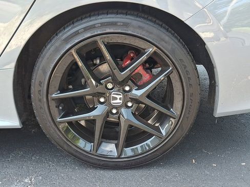 Used 2025 Honda Civic Sport image 8