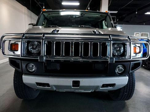 Used 2009 HUMMER H2 Luxury AWD/4WD image 16