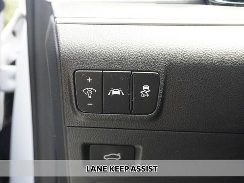 Used 2024 Kia K5 LXS FWD image 4