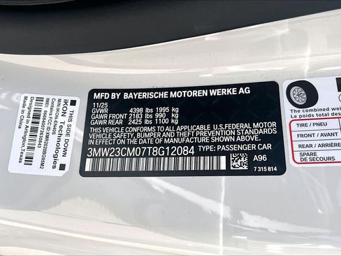 Used 2026 BMW 230i Coupe w/ Premium Package RWD image 33