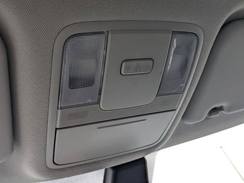 Used 2024 Kia Soul LX w/ Option Group 015 FWD image 22