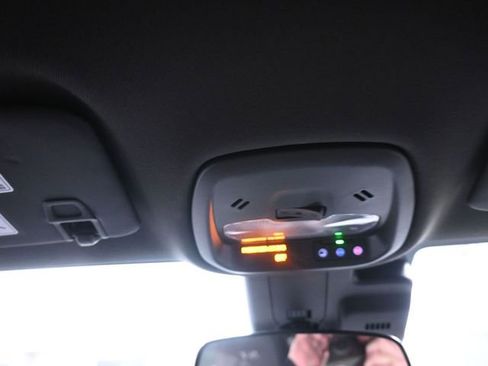 Used 2024 Buick Envista Sport Touring w/ Convenience I Package image 12