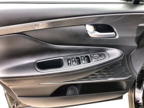 Used 2022 Hyundai Santa Fe SEL w/ Convenience + Premium Package image 13