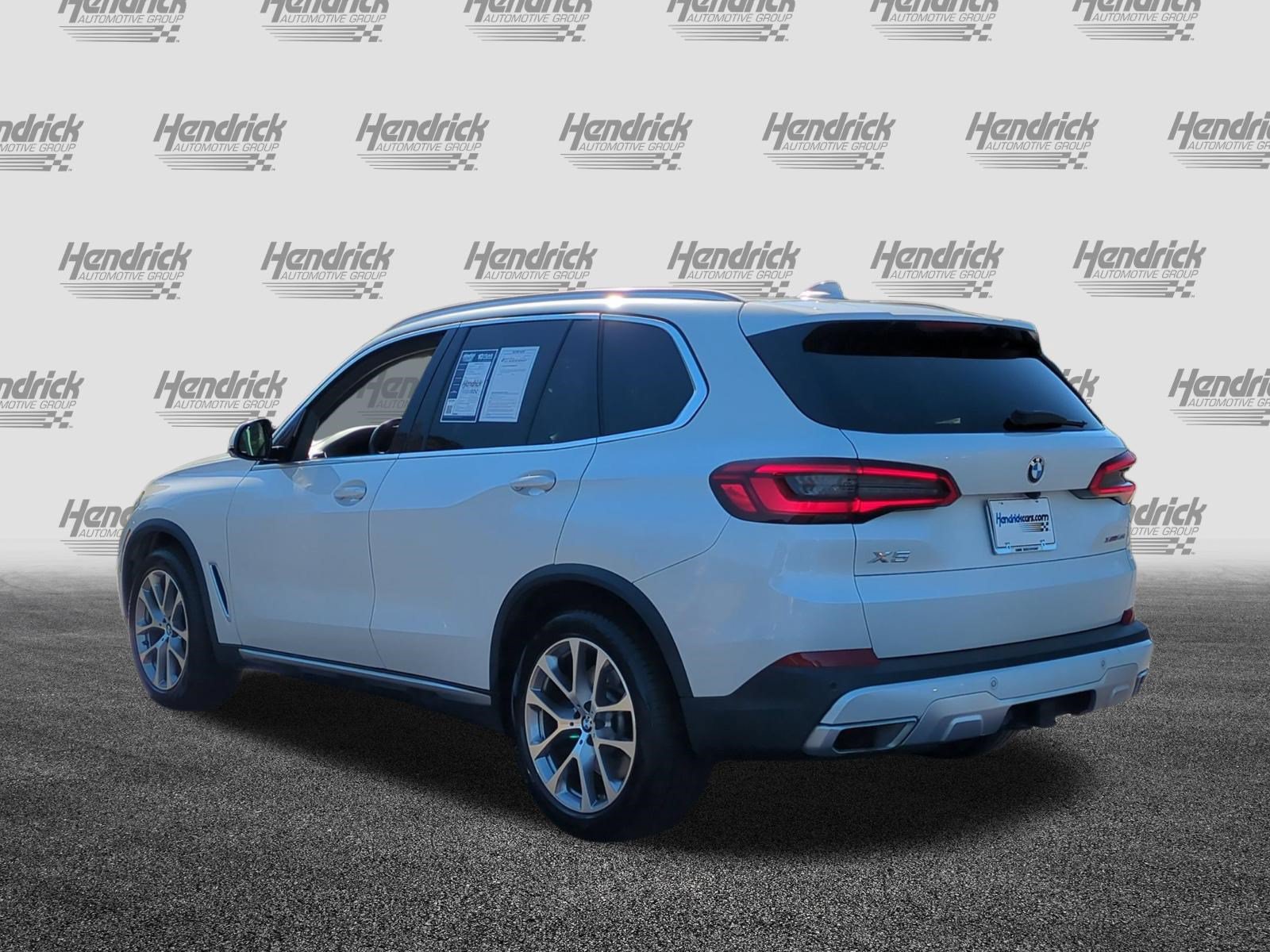 Used 2019 BMW X5 xDrive40i w/ Premium Package AWD/4WD image 8