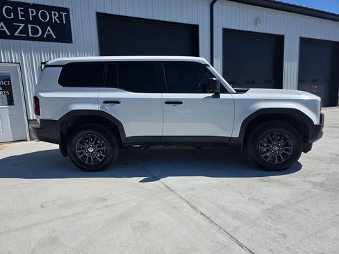 Used 2025 Toyota Land Cruiser 1958 image 4