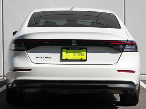 Used 2024 Honda Accord EX image 10