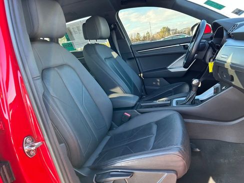 Used 2020 Audi Q3 2.0T Premium image 10