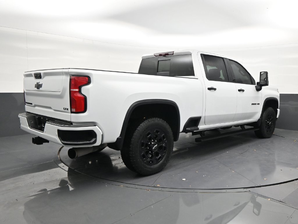 Used 2024 Chevrolet Silverado 2500 LTZ w/ LTZ Plus Package AWD/4WD image 5