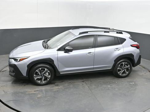 Used 2025 Subaru Crosstrek 2.0i Premium w/ Crosstrek Mirror Package image 35