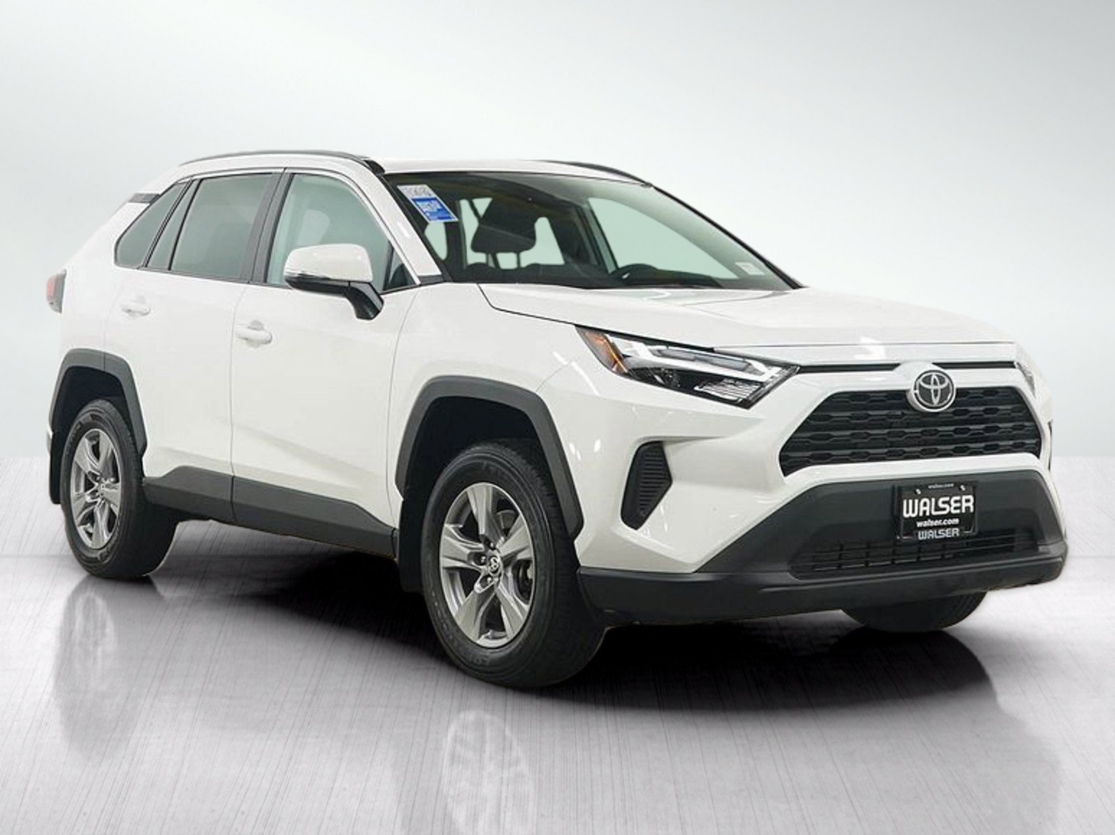 Used 2024 Toyota RAV4 XLE w/ Convenience Package AWD/4WD image 7
