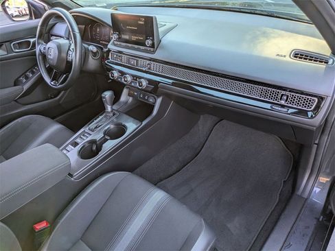 Used 2025 Honda Civic Sport image 29