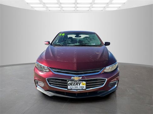 Used 2016 Chevrolet Malibu LT image 9
