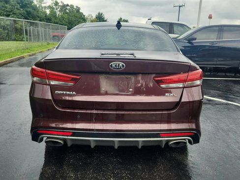 Used 2017 Kia Optima SX FWD image 3