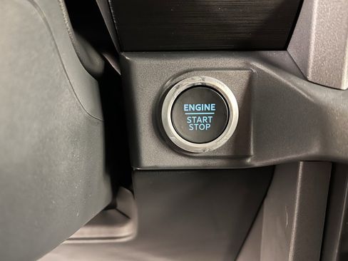 New 2025 Ford F150 XLT w/ Equipment Group 302A MID image 20