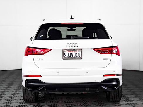 Certified 2022 Audi Q3 2.0T Premium Plus image 14