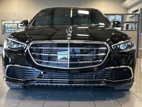 Used 2026 Mercedes-Benz S 500 4MATIC image 9