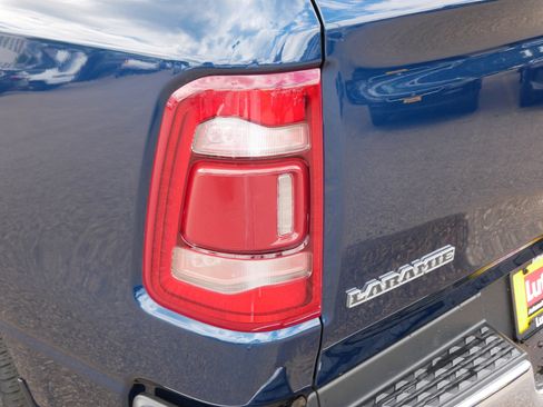 Used 2023 RAM 1500 Laramie AWD/4WD image 17