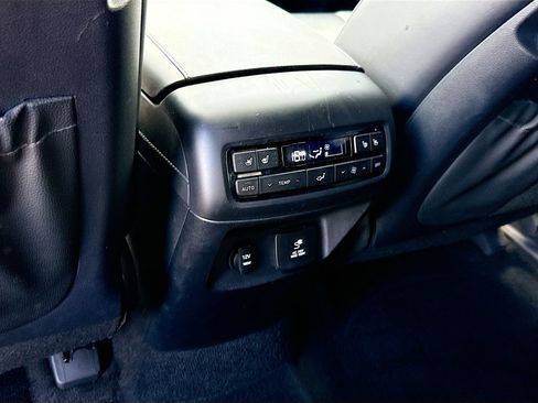 Used 2023 Hyundai Palisade Calligraphy w/ Cargo Package image 28