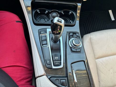 Used 2013 BMW 528i xDrive Sedan image 21