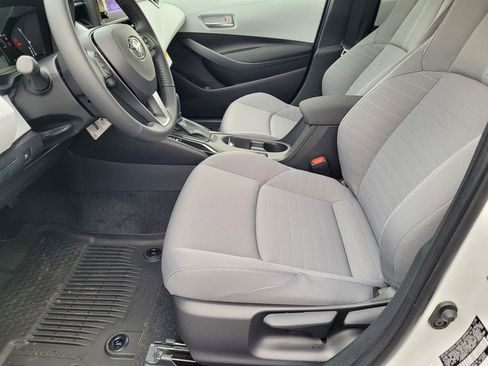 New 2026 Toyota Corolla SE image 8