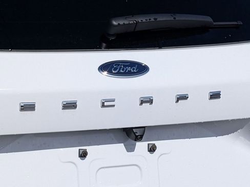 New 2026 Ford Escape Active w/ Cold Weather Package image 12