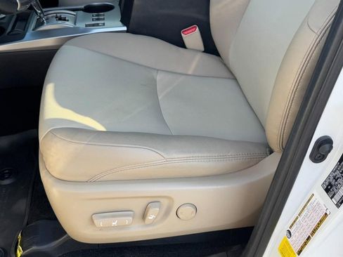 Certified 2023 Toyota 4Runner SR5 Premium w/ Moonroof Package image 25