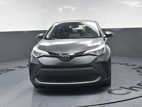 Used 2020 Toyota C-HR LE image 5