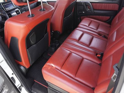 Used 2015 Mercedes-Benz G 550 image 29