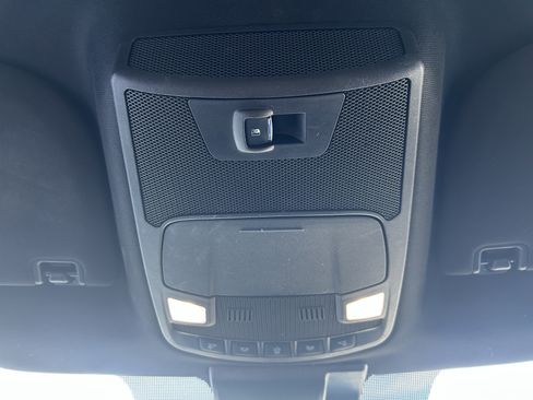 Used 2020 Ford F150 XLT w/ Equipment Group 302A Luxury AWD/4WD image 33
