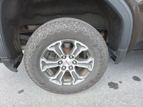 Used 2020 GMC Sierra 1500 SLE w/ SLE Value Package AWD/4WD image 31