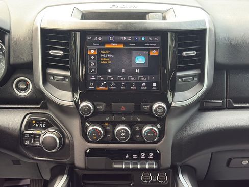 Used 2022 RAM 1500 Big Horn AWD/4WD image 18
