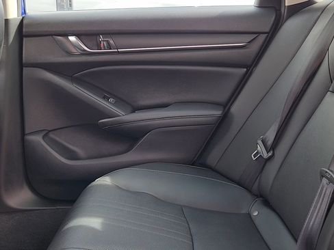 Used 2021 Honda Accord Sport Special Edition image 18