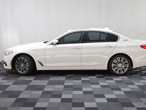 Used 2018 BMW 530e xDrive image 4