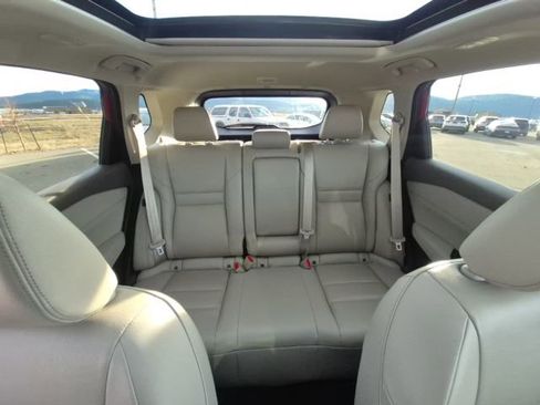 Used 2023 Nissan Rogue SL image 20