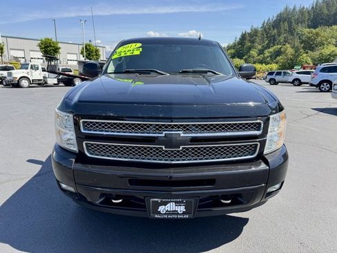 Used 2013 Chevrolet Silverado 1500 LTZ AWD/4WD image 2