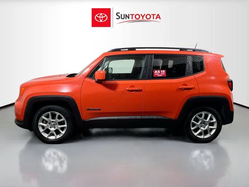 Used 2021 Jeep Renegade Latitude FWD image 7