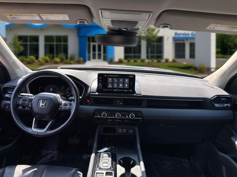 Used 2024 Honda Pilot EX-L image 30