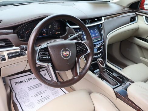 Used 2015 Cadillac XTS Premium image 10