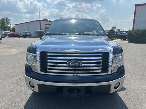 Used 2011 Ford F150 XLT w/ XLT Chrome Pkg image 2