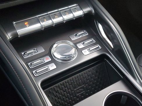 New 2026 Lincoln Nautilus Premier image 25