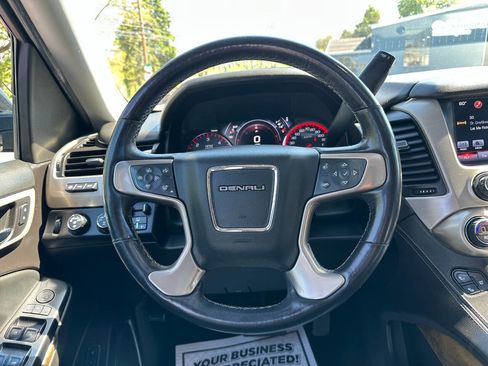 Used 2016 GMC Yukon Denali w/ Open Road Package AWD/4WD image 24