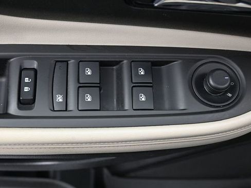 Used 2017 Buick Encore Preferred image 7