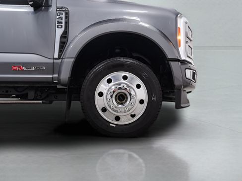 Used 2023 Ford F450 Platinum w/ FX4 Off-Road Package AWD/4WD image 7