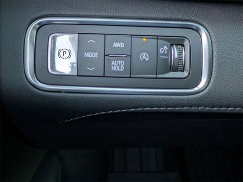 New 2026 Buick Enclave Avenir image 23