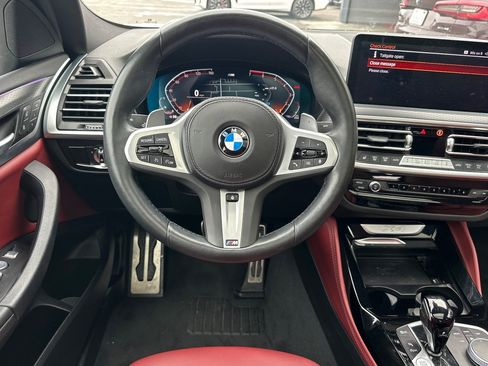 Used 2023 BMW X4 xDrive30i w/ M Sport Package AWD/4WD image 2